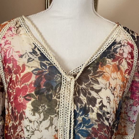 Sundance Gracie in Bloom Boho Bell Sleeve Shirt - Picture 4 of 5